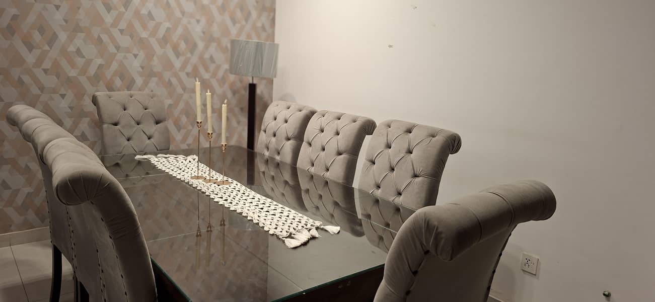 8 seater Dining table 0