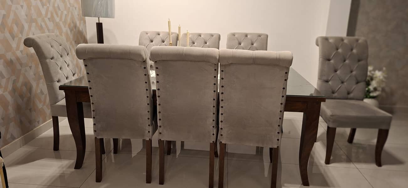8 seater Dining table 6