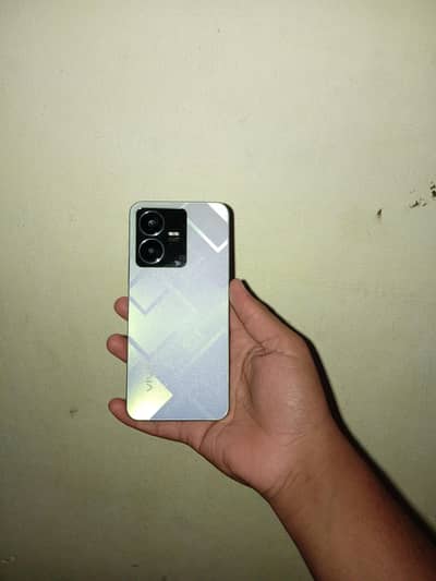 Vivo Y22