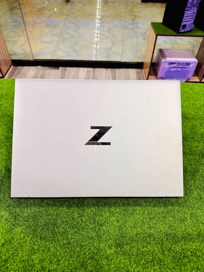 HP zbook i7 12th Gen 16GB DDR5 Ram 512 SSD NVME