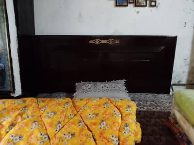 King Size used bed like brand new
