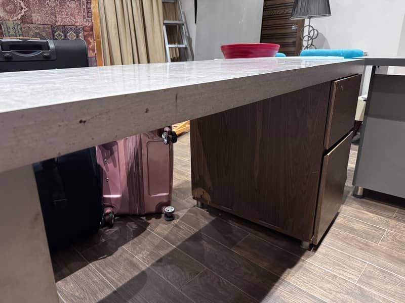 office side table 3