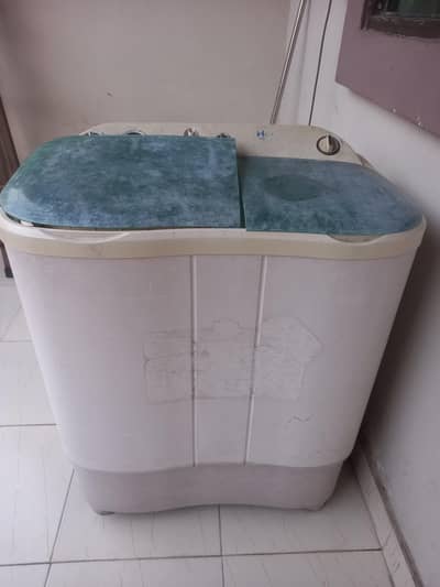Haier Washing Machine with dryer
