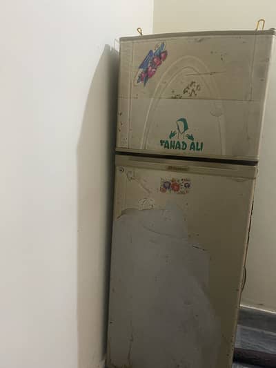 Dawlance refrigerator large size