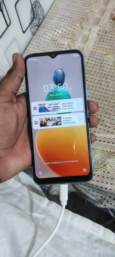 Infinix Hot 12