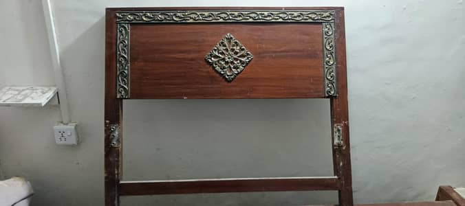 single beds in good condition for sale