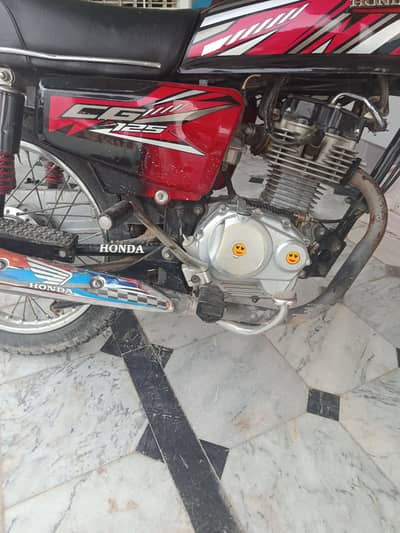 Honda 125 Chakwal number 2018/2019 model