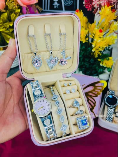 ladies beautiful Jewelry Set