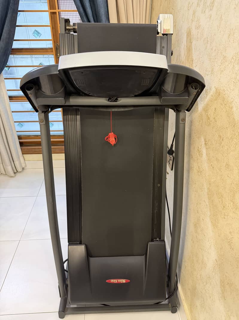 TREADMILL 1