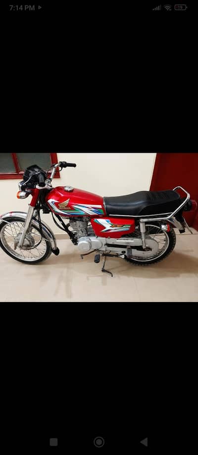 honda 125 Karachi No red colour