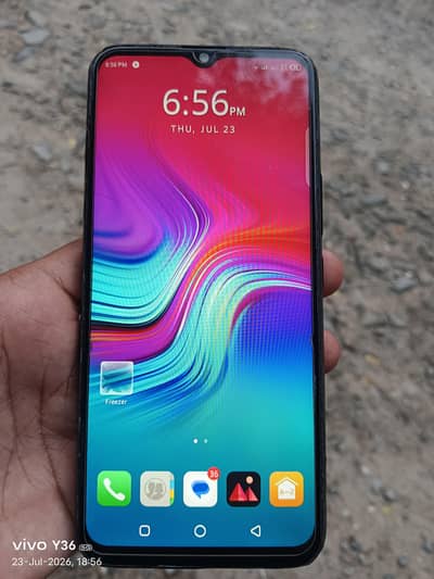Infinix Hot 8
