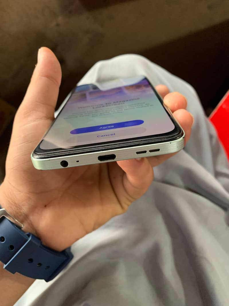 Itel S25 4
