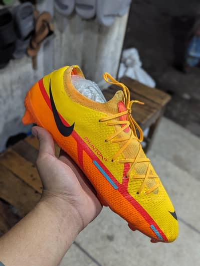 elite football shoes