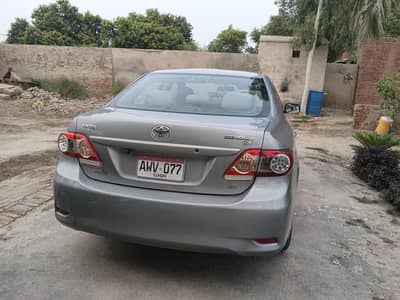 Toyota Corolla GLI 2011