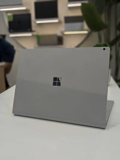 Microsoft surface book 2 | i5-8th gen