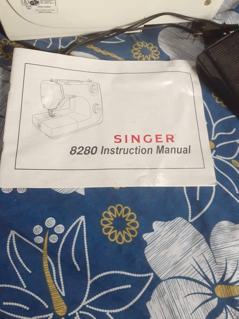 SINGER machine 8280 5