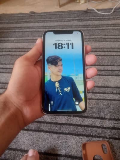 Apple iPhone XR