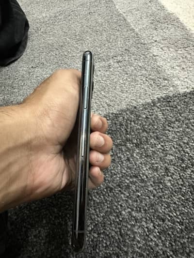 Apple iPhone 11 Pro