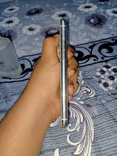Apple iPhone 11 Pro