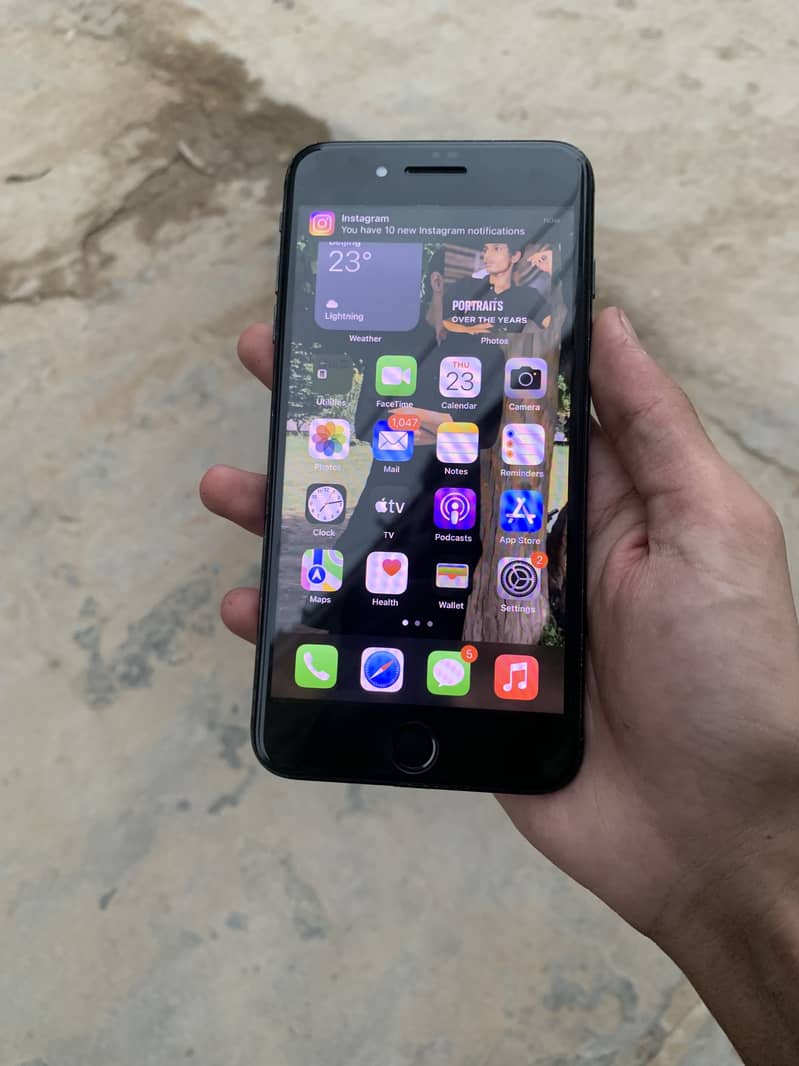 Iphone 7 plus PTA 1