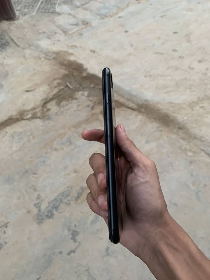 Iphone 7 plus PTA 4