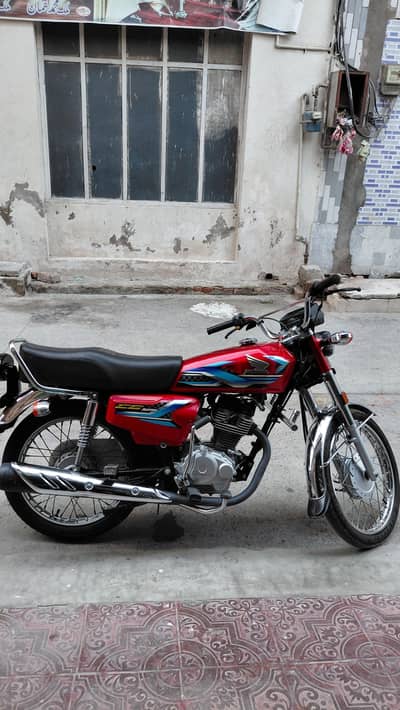 185 finely hain 10/10 hain one hand used hain 24 model hain
