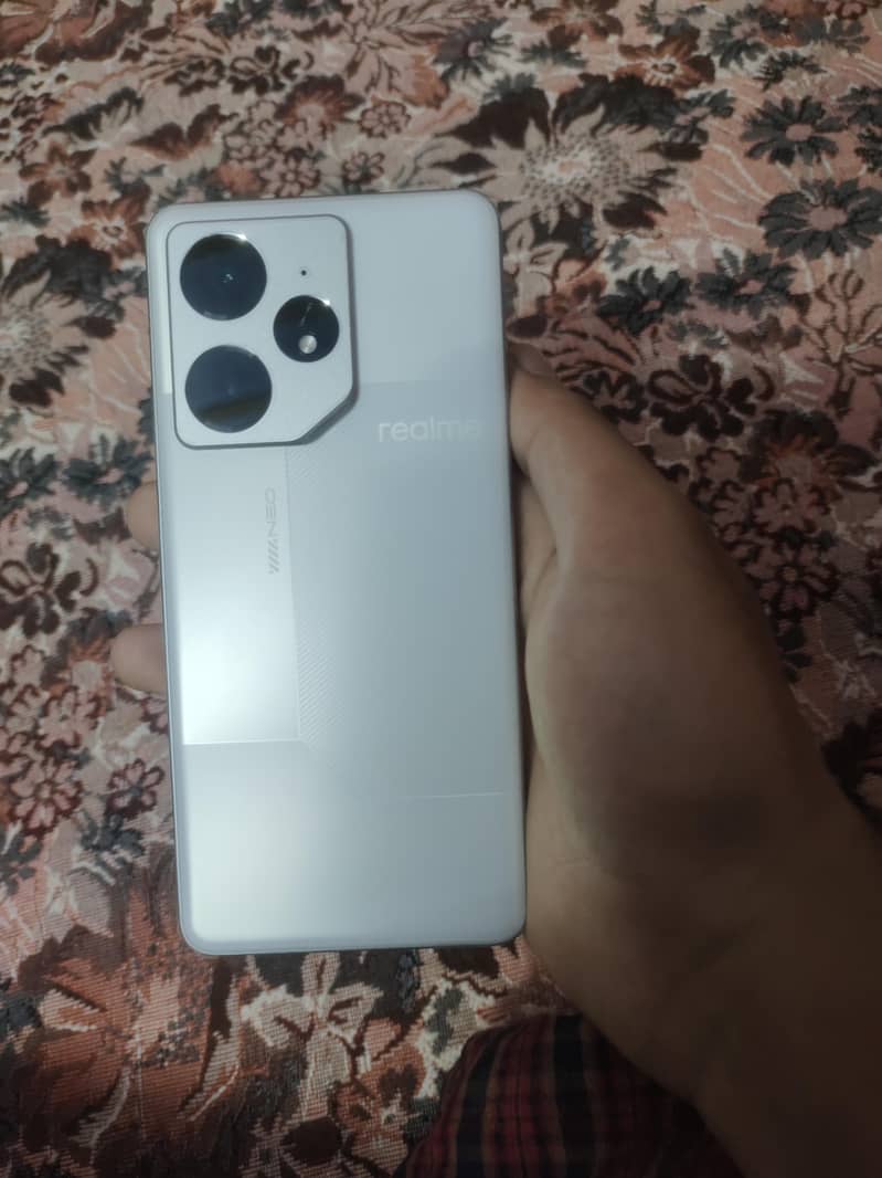 Realme Neo7 0