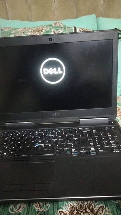 Dell Precision 7510 Workstation  i7 6th Gen 32GB ram 120gb SSD 1TB HDD