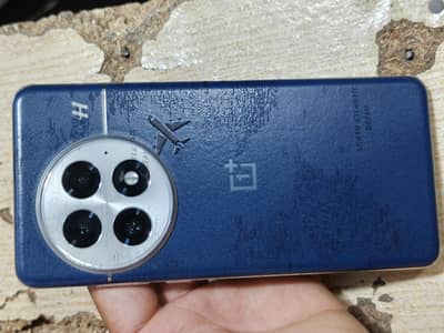 OnePlus 13 16/512 NonPTA 9/10 Condition Location Pattoki