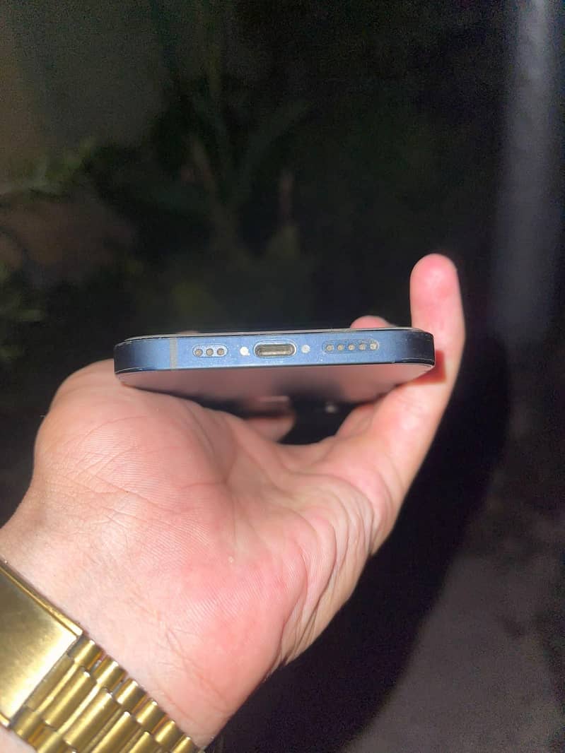 iphone 12 3
