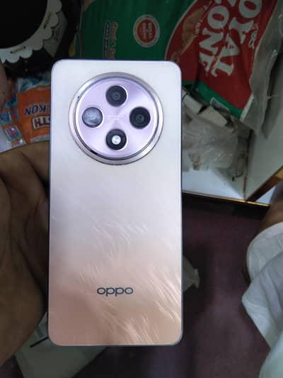 OPPO Reno12f