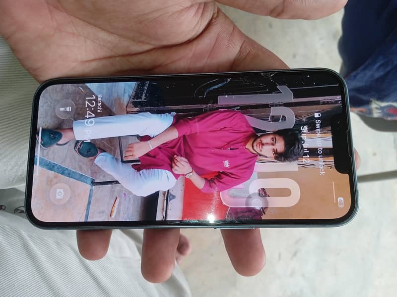 iPhone 14 8