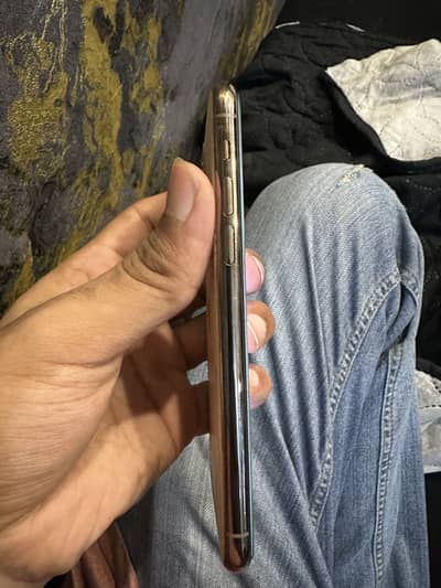 Apple iPhone 11 Pro
