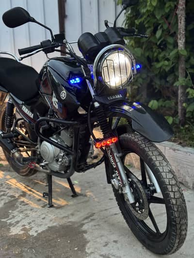YAMAHA 125G - 2023 model Black