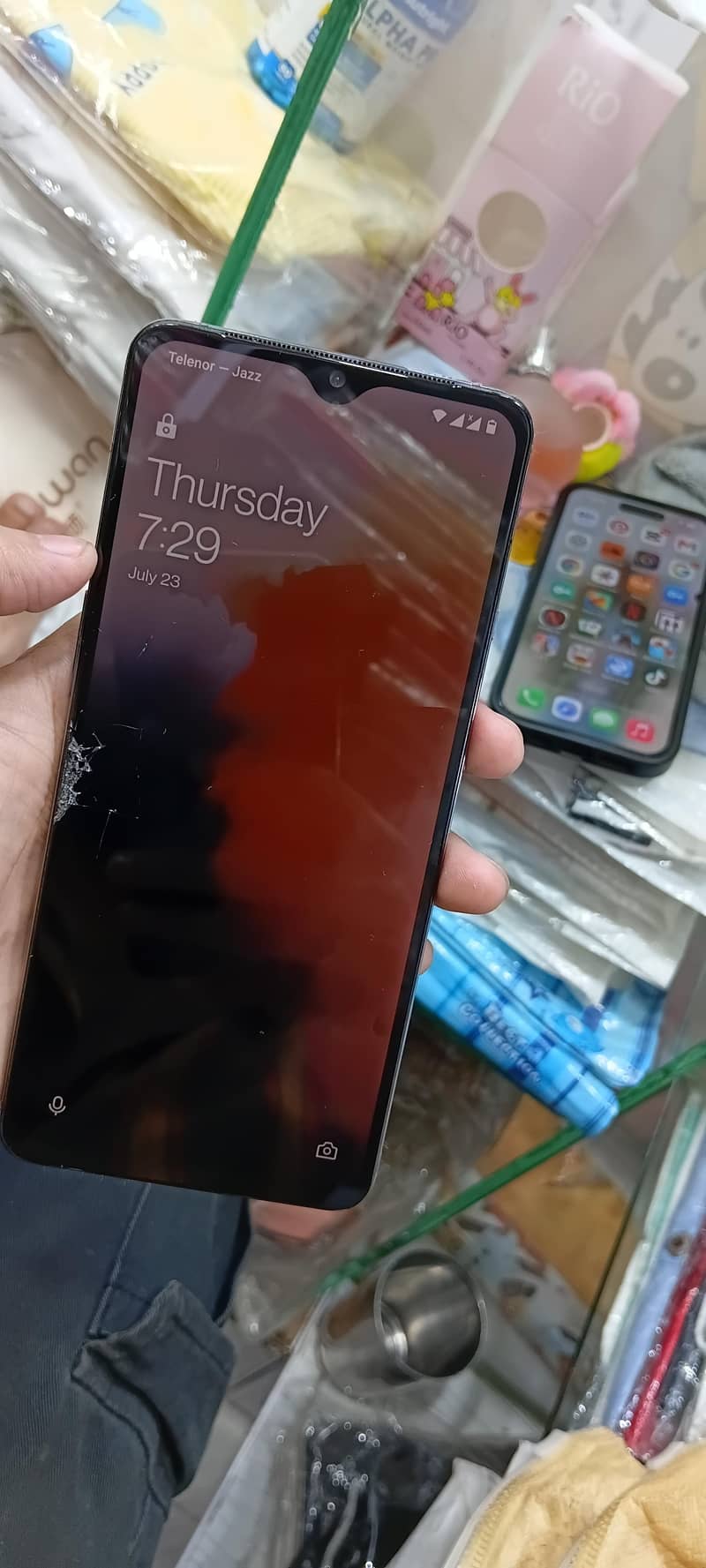 One Plus 7T 4