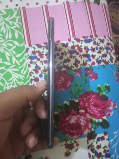 Samsung Mobile Note 10 lite