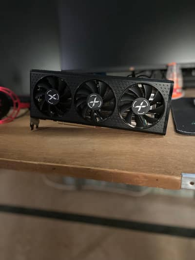 AMD RX 6600XT 8gb Graphics Card - XFX Speedster 3 fan variant with box