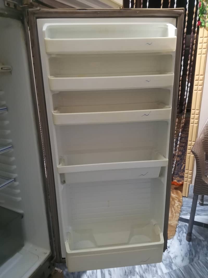 useable fridge 3
