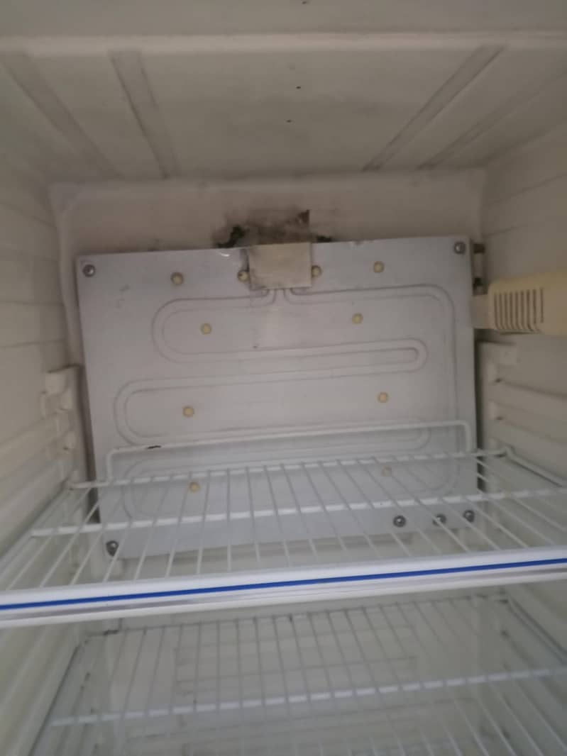 useable fridge 4