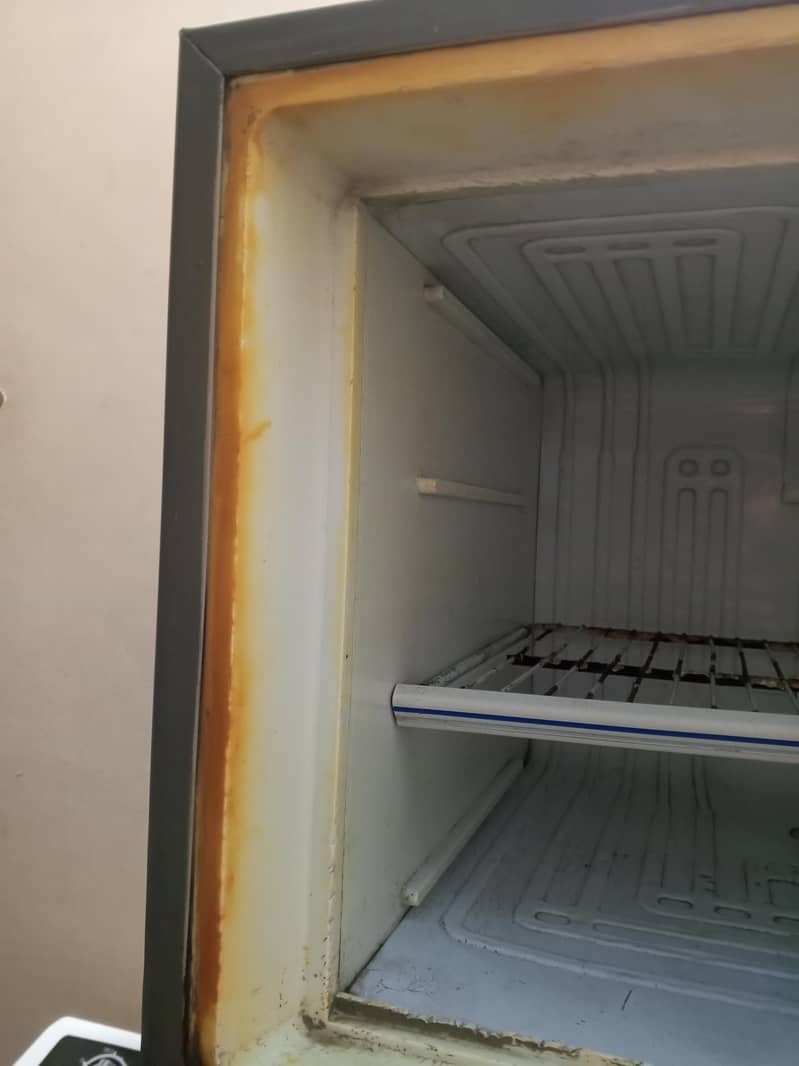 useable fridge 6