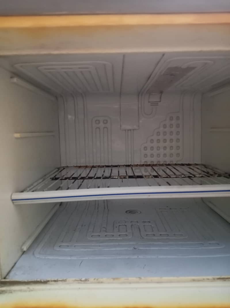 useable fridge 8