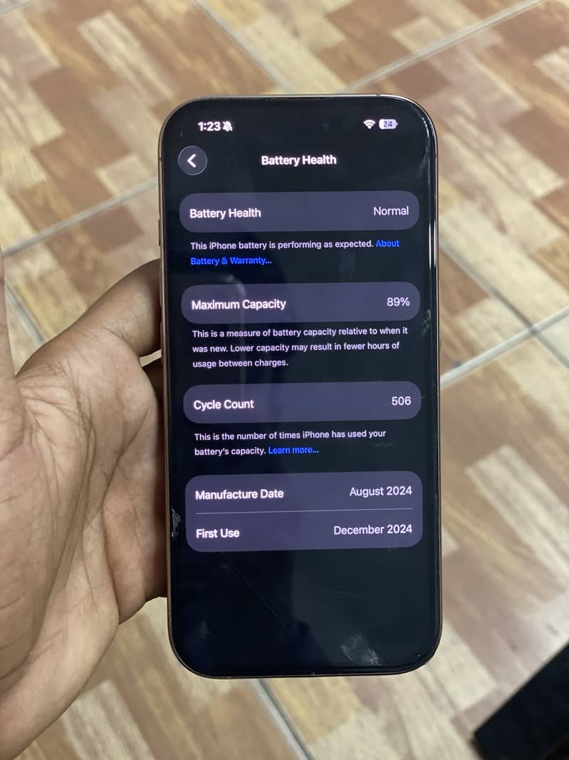 Iphone 16 pro 5