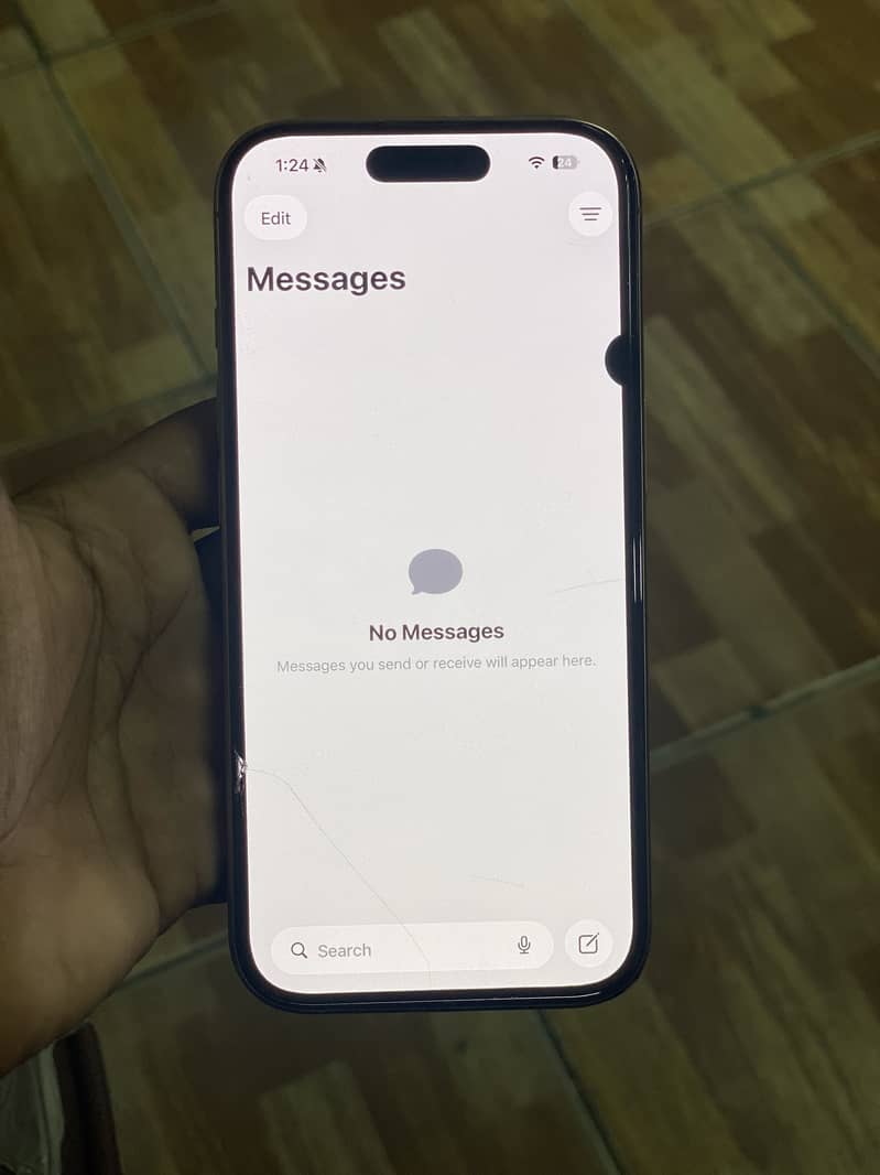Iphone 16 pro 6