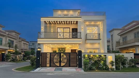 5 Marla Tile Floor Luxury Super Hot Location With Direct Owner For Sale In Johar Town Phase 2.