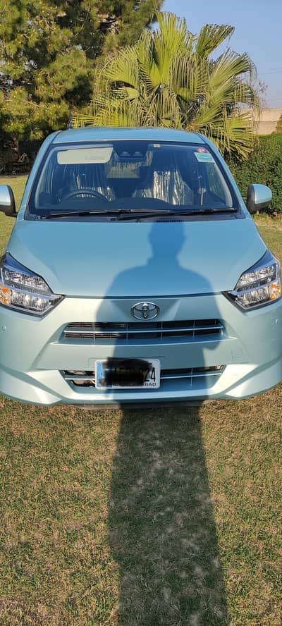 Daihatsu Mira 2022