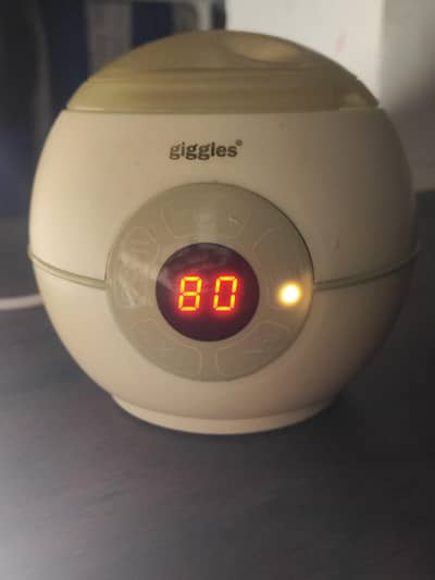 Giggles Bottle & Food Fast Warmer – Excellent Condition