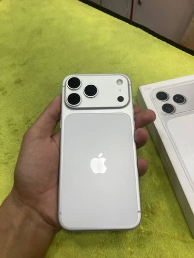 Apple iPhone 17 Pro Max