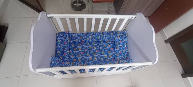 Baby cot | baby bed | wooden cot | kids bed | kids crib coat | 1 Sided