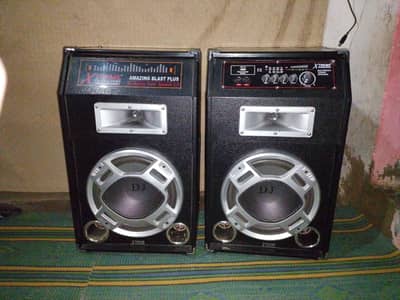 speaker for sell excellent sounds good condition