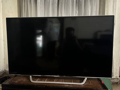 Smart TV LED